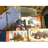 Diecast : Collection of larger scale forklift inc