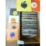 Records : 200+ 1960s/70s singles includes demos/ep