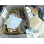 Stamps : Vast box of World mix - on/off paper - ce
