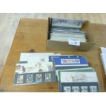 Stamps : GB 80 Presentation packs - no duplication