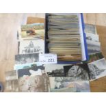 Postcards : Box of 450+ mainly vintage worldwide p