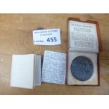 Collectables : RMS Lusitania 1915 medal within its