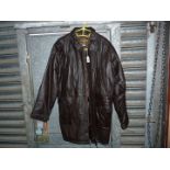 A gent's leather three quarter length Jacket, dark brown, size XL.