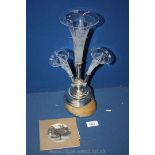 An attractive Epergne centrepiece,