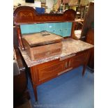 A matching light and darkwood strung and cross-banded marble top Washstand with inlaid lattice,