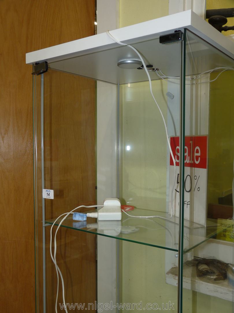 A shop display unit with four glass shelves and internal lighting. - Image 2 of 2