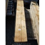 One Oak beam 3' 9 1/2'' x 8 1/2'' x 7 1/2''.