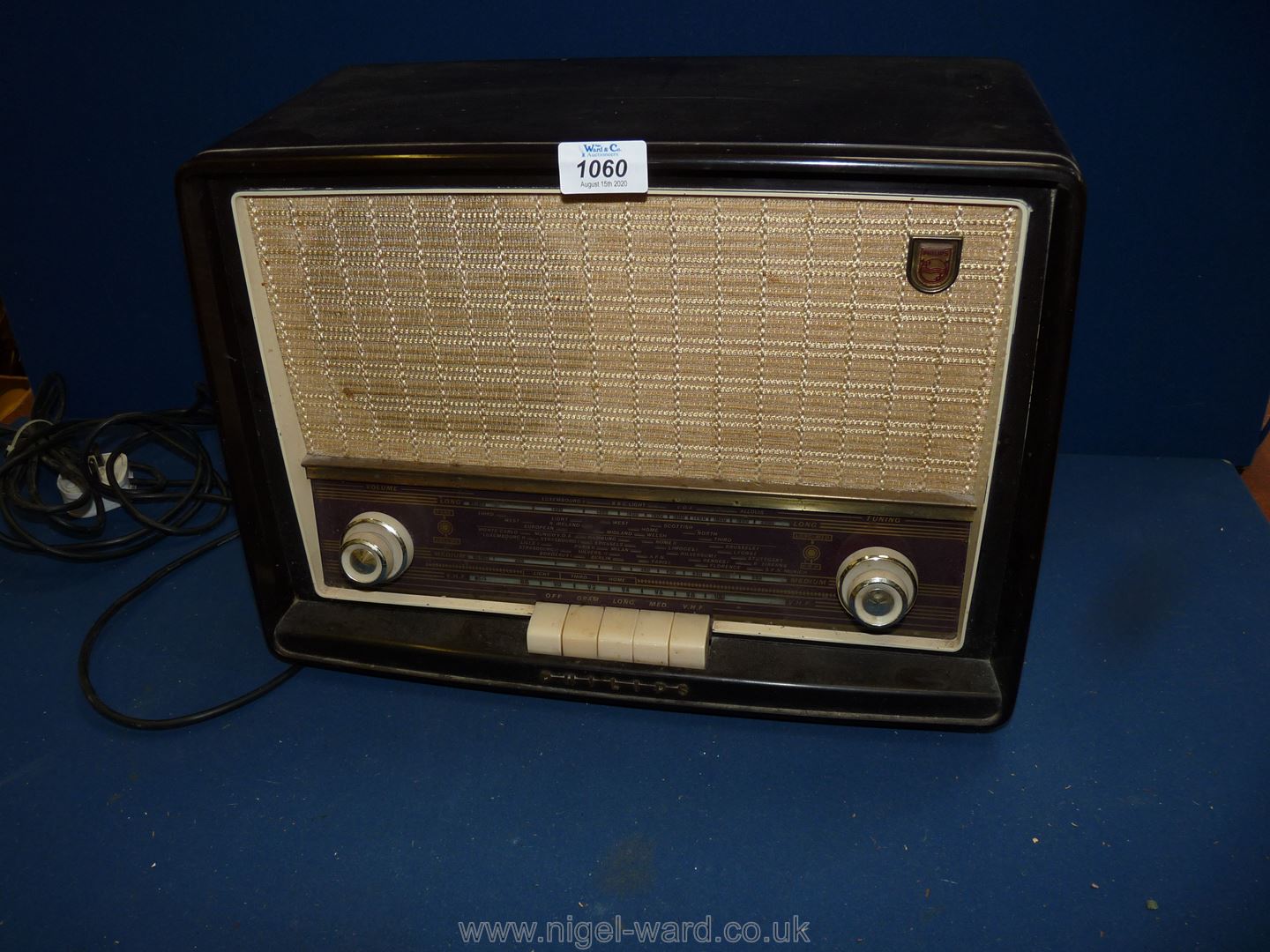 A vintage Bakelite Phillips radio,