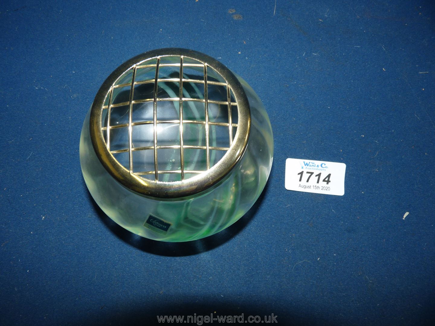 A small Caithness rose bowl in pale green vaseline glass with darker stripes of green to the base. - Image 4 of 4