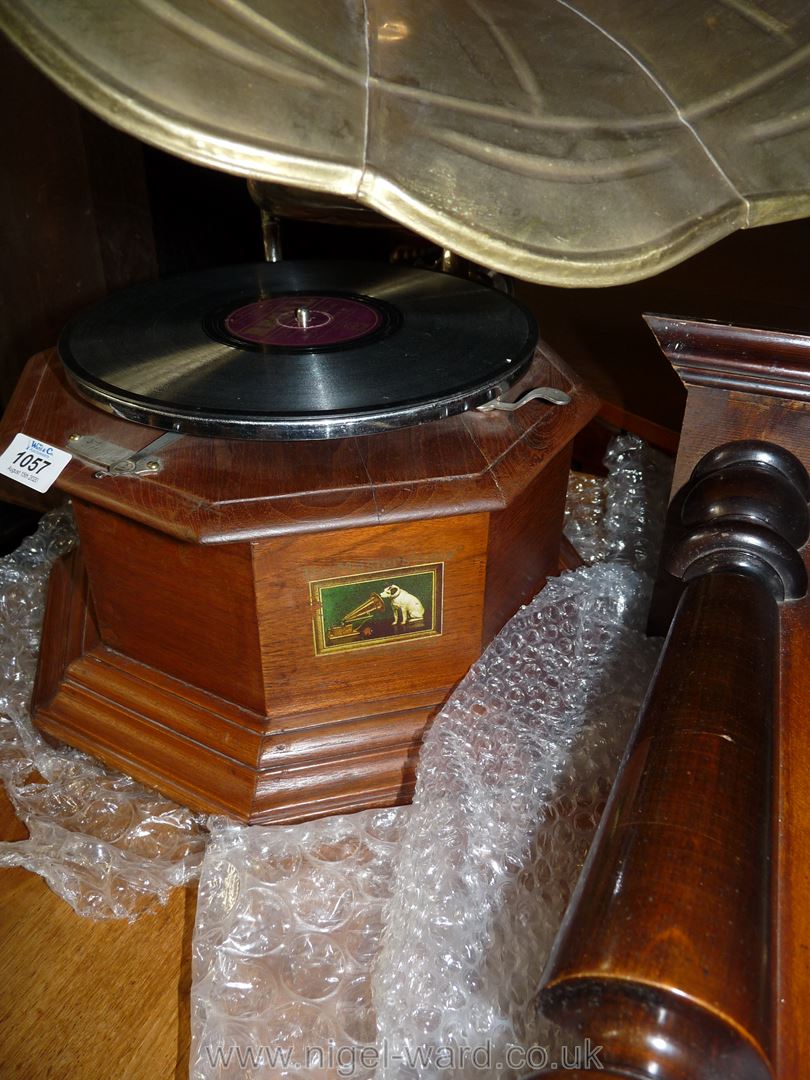 A HMV wind-up Gramophone with key. - Image 2 of 3