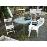 Quantity of plastic garden furniture - H414