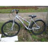 18 speed Shock Wave XT350 mountain bike with front suspension forks