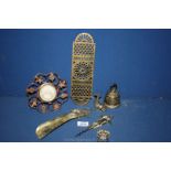 A quantity of small brass items including shoe horn, door plaque, cork screw,