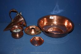 A quantity of copper including bowl (12 1/2'' diameter, 4'' high), a small wavy edged bowl, ashtray,