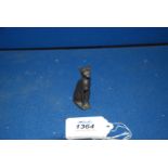 A small Egyptian revival bronze figure of a cat, probably 1920's. 6 cm tall.