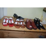 A quantity of ladies shoes and sandals - mainly size 4.