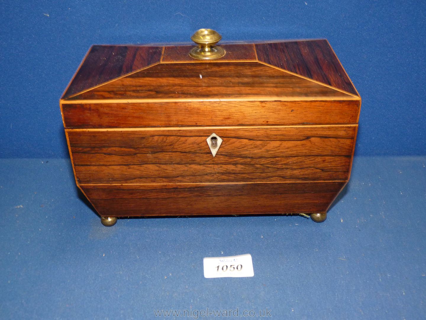 A Victorian lined tea caddy c.