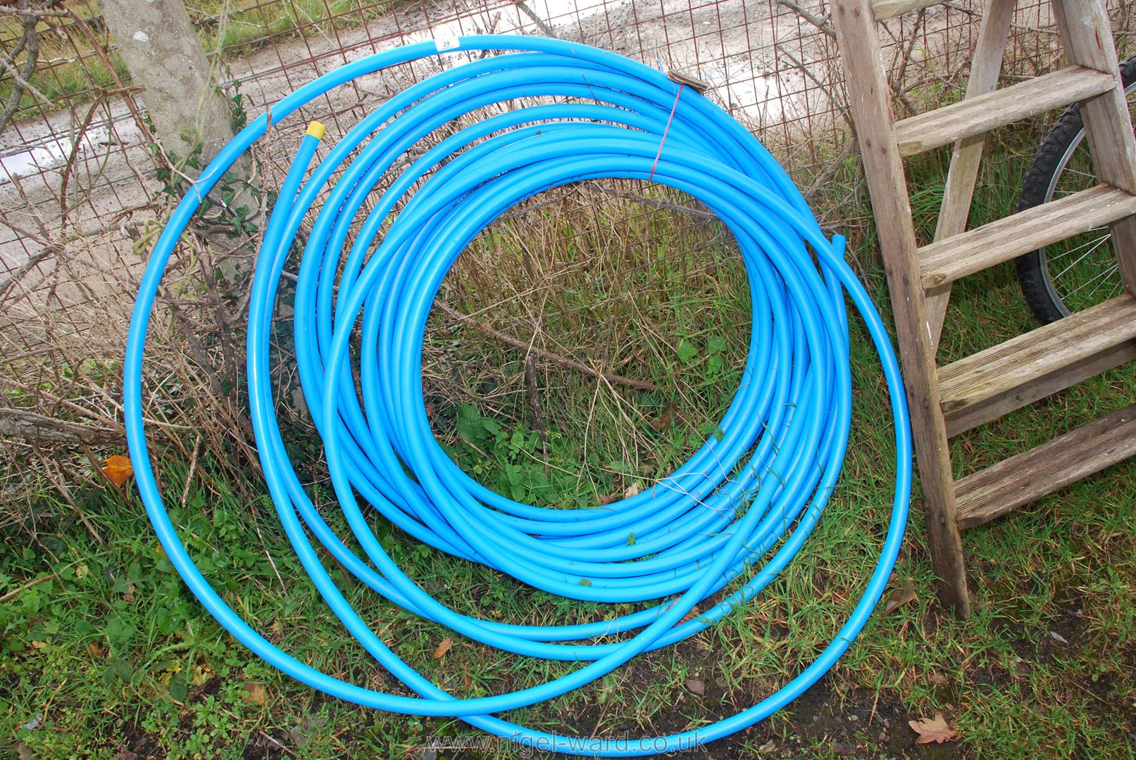 A quantity of blue Water pipe.