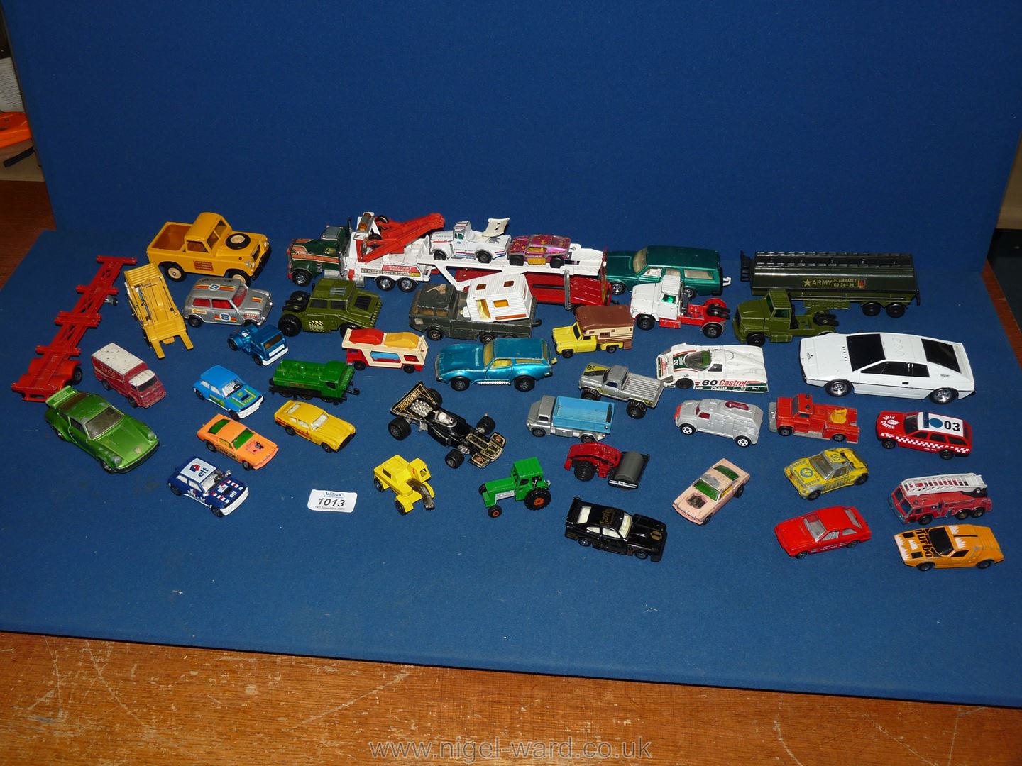 A quantity of Matchbox and Corgi cars, trucks and lorries including a K74 Volvo estate,