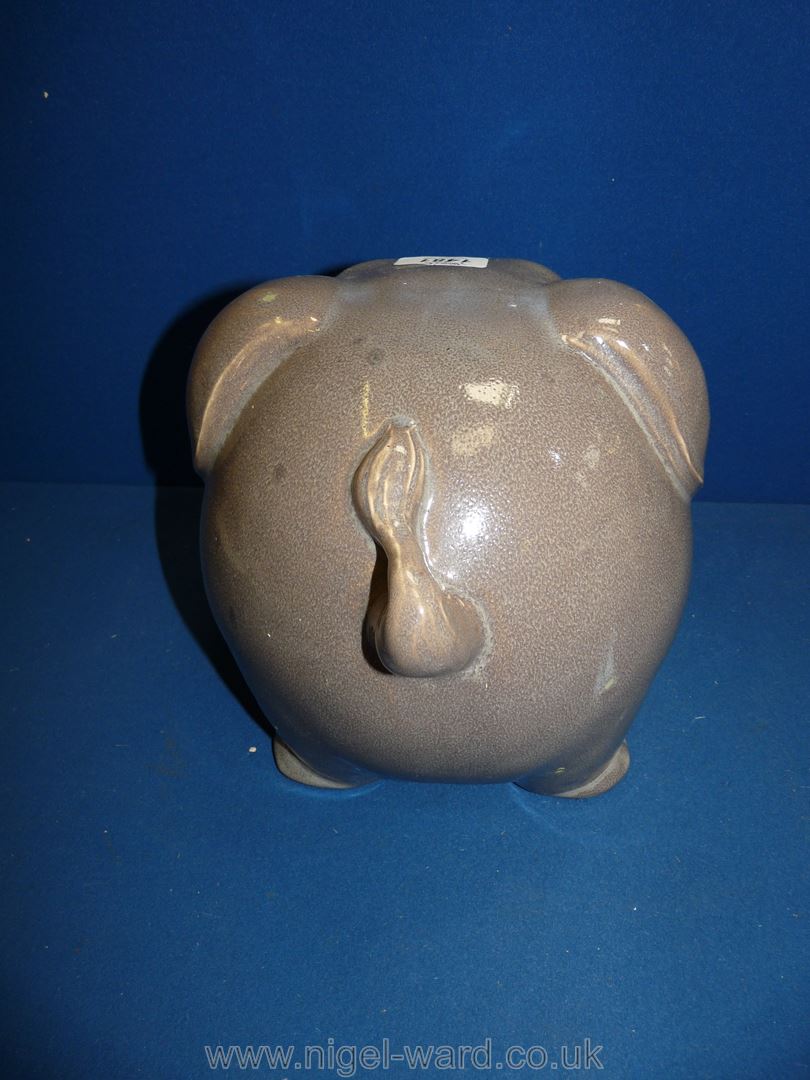 A large, grey, happy ceramic pig, 8" tall. - Image 3 of 3