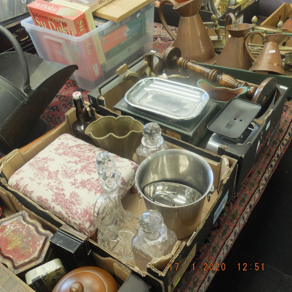 Two boxes of sundries - Image 3 of 4