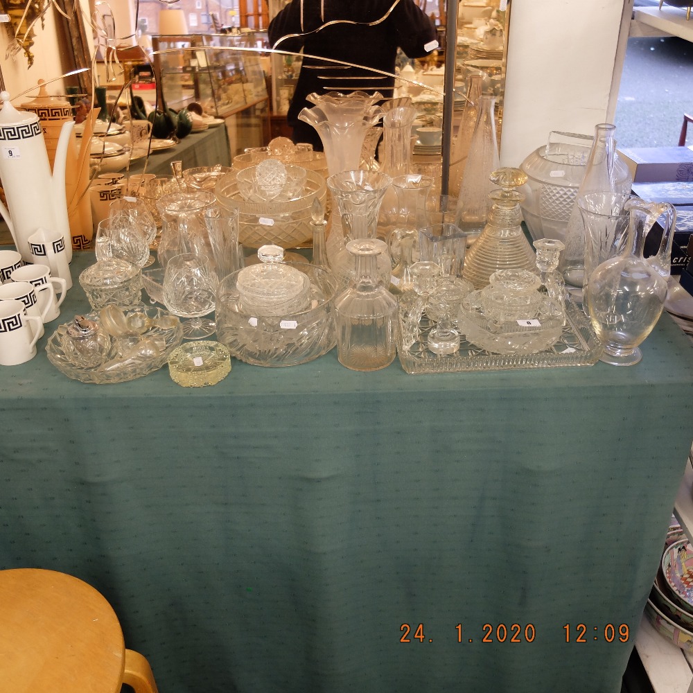 A quantity of assorted glassware - Image 2 of 2