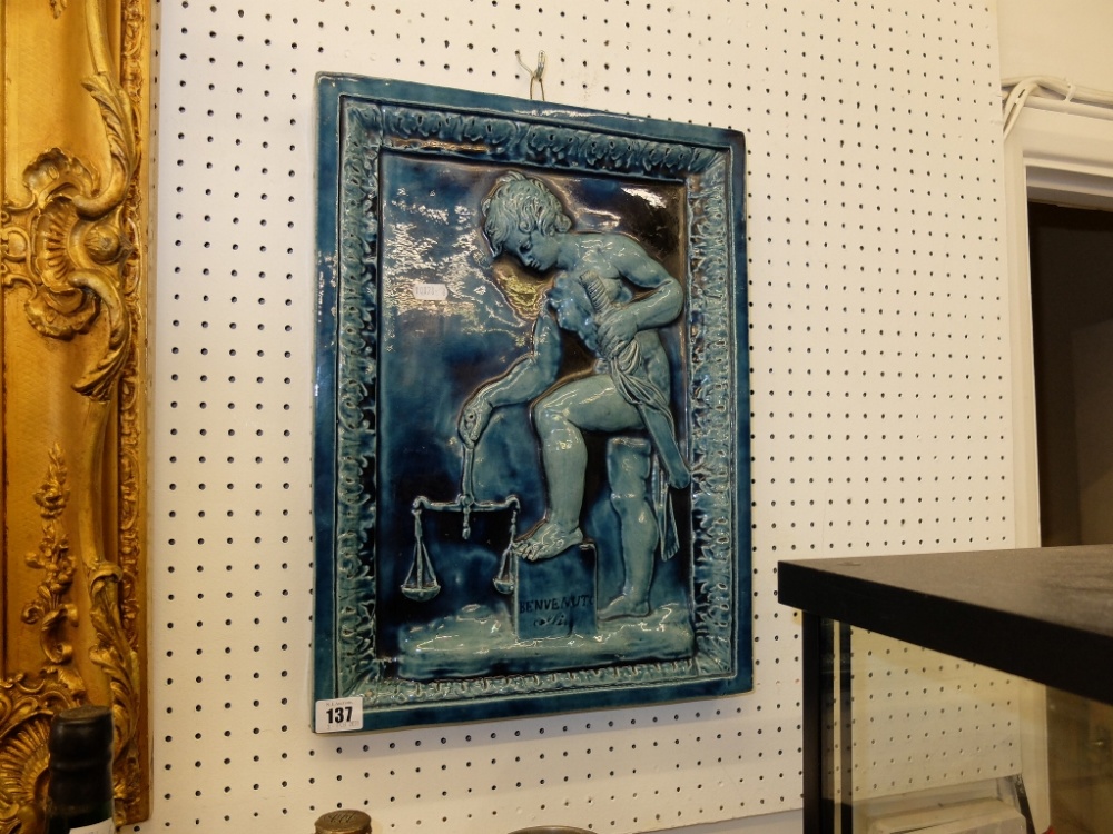 A decorative Majolica wall plaque - Image 2 of 3