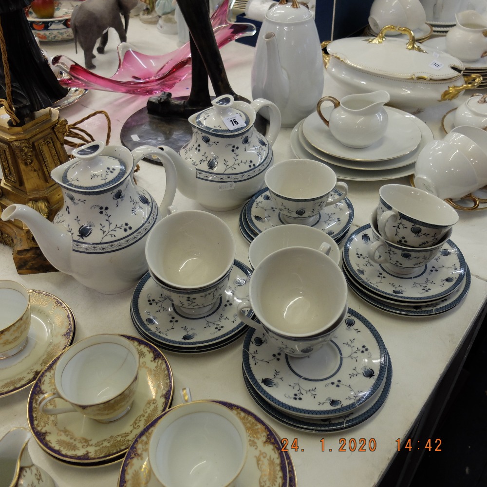 A Royal Doulton Cambridge blue and white tea and coffee service - Image 2 of 7