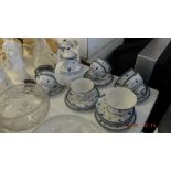 A Royal Doulton Cambridge blue and white tea and coffee service