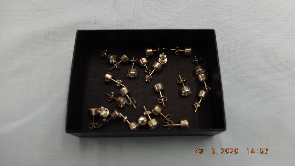 Twelve assorted pairs of silver cubic zircon earrings - Image 3 of 3