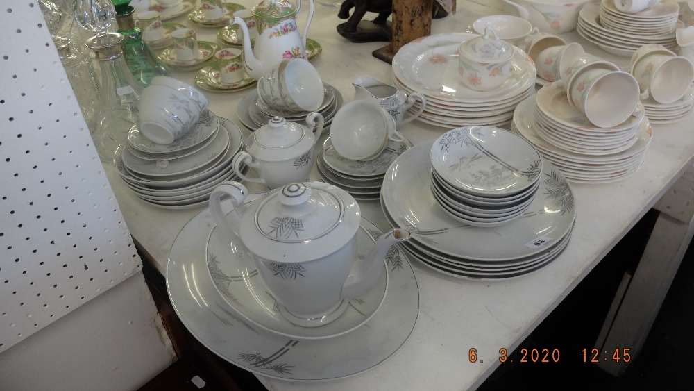 A part tea and dinner set - Image 4 of 9