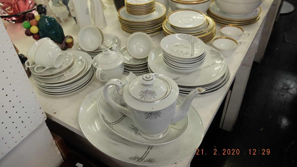 A part tea and dinner set - Image 5 of 9