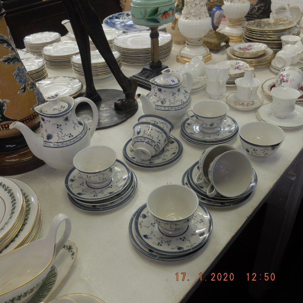 A Royal Doulton Cambridge blue and white tea and coffee service - Image 8 of 9