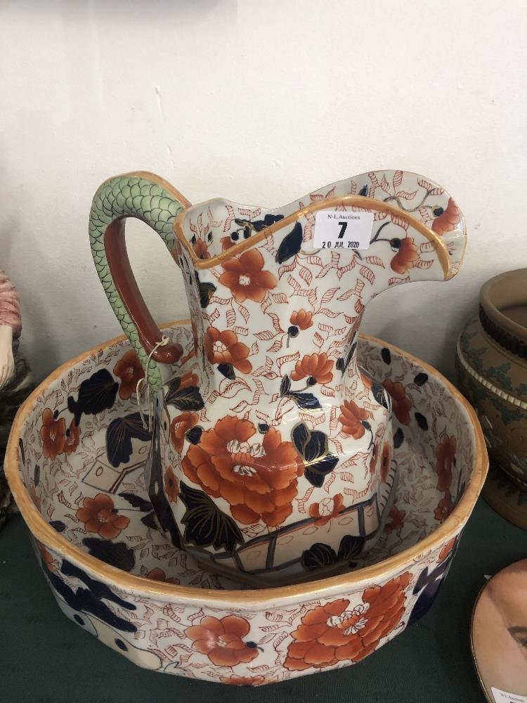 A porcelain jug and bowl set - Image 2 of 3