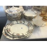 A quantity of Grimwade dinner ware