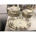 A quantity of Grimwade dinner ware