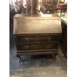 An oak bureau,