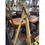 An artist easel