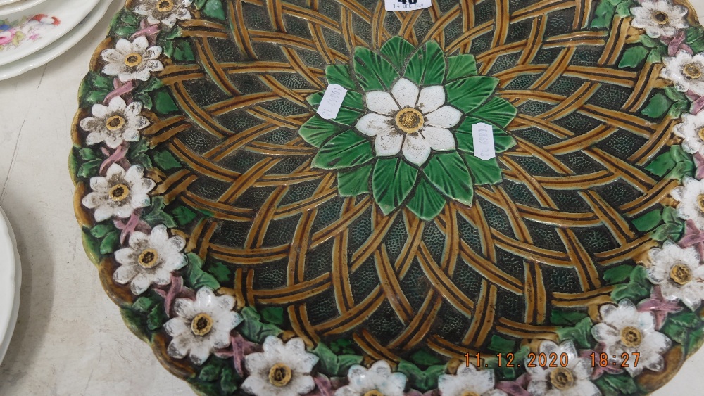An early Victorian Minton floral plate - Image 3 of 5