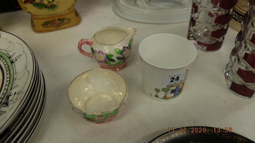 Two pieces of Mailing china and a Shelly cup - Image 2 of 2