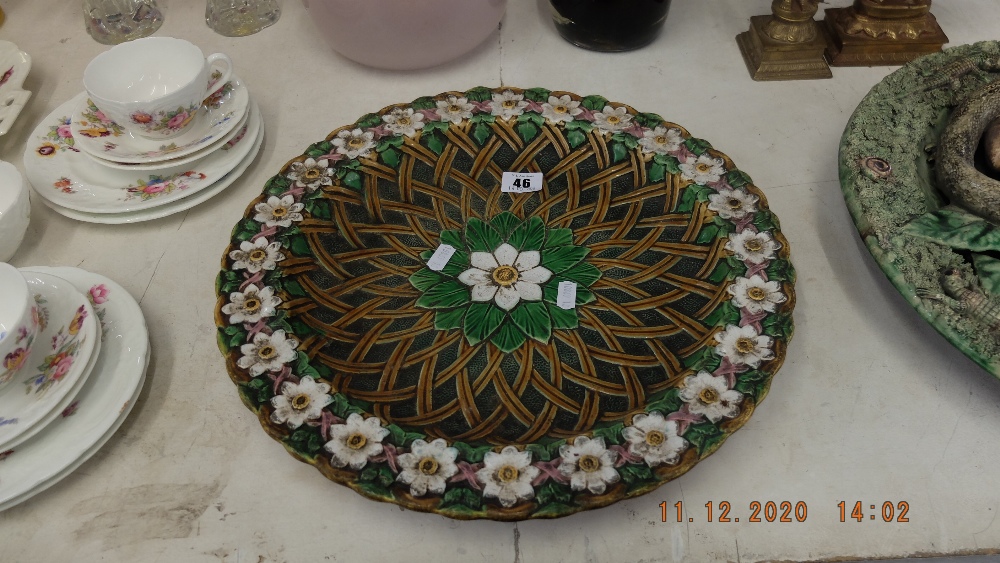 An early Victorian Minton floral plate