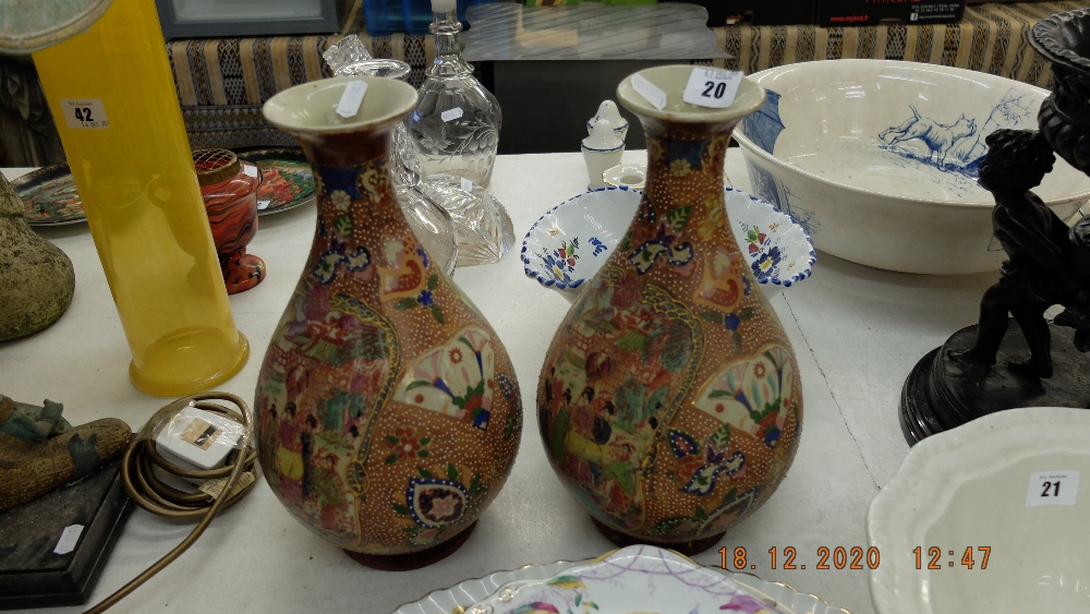 A pair of Satsuma style vases - Image 2 of 2