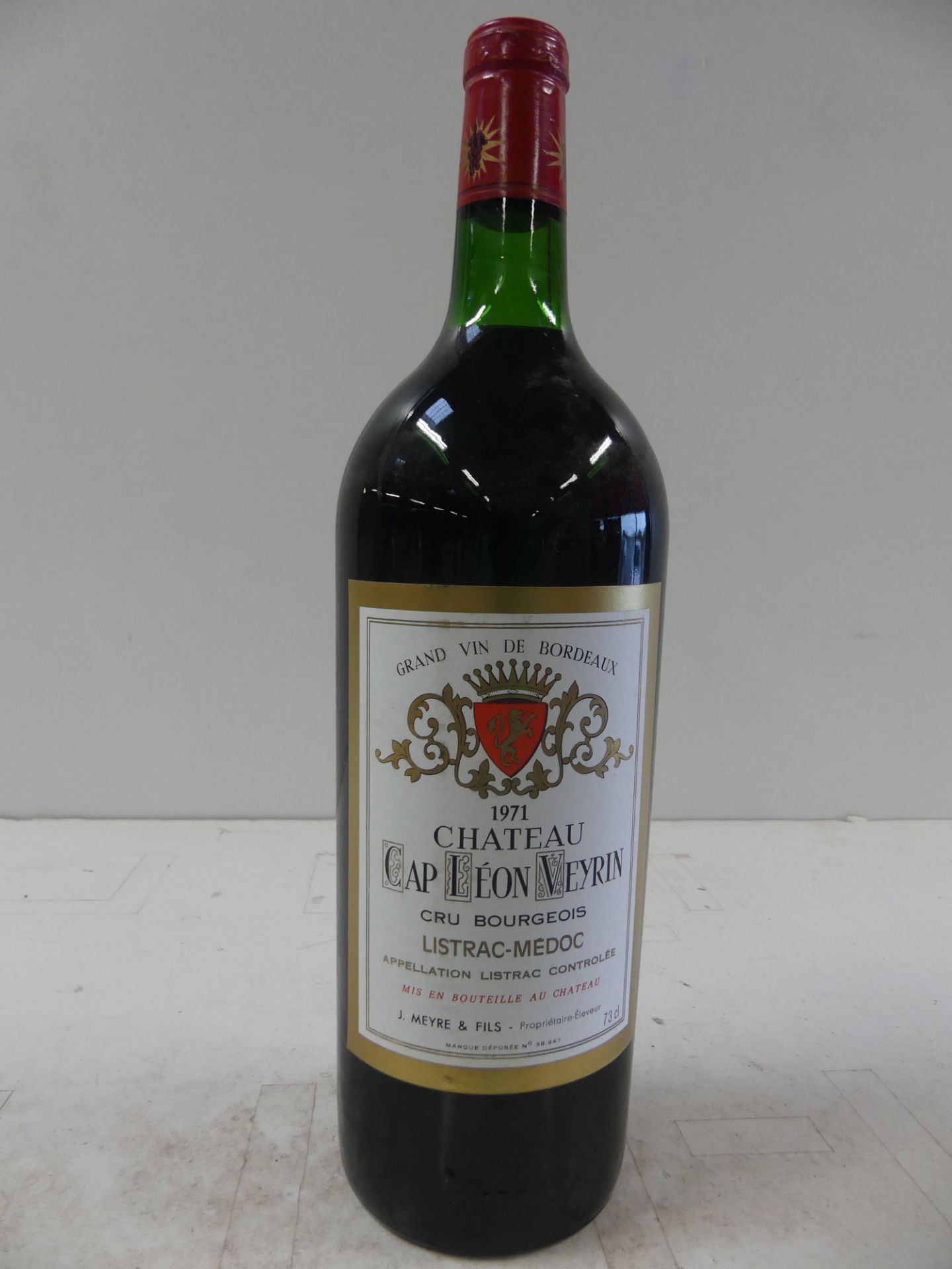 1 MAGNUM de Listrac Château Cap Léon Veyrin Cru Bourgeois Récoltant 1971 -