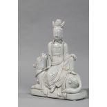 Le Boddhisattva Kwan Yin assis en délassement sur un kilin, vêtu de la robe [...]