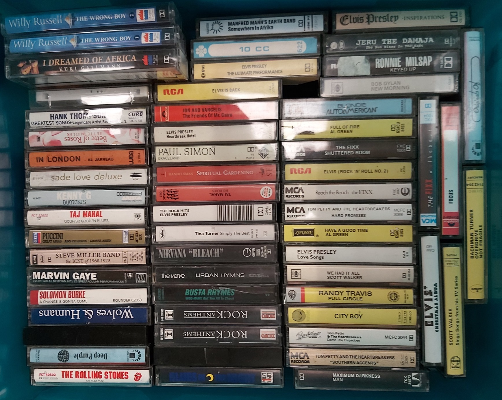 MIXED GENRE - CASSETTES/CDs/BOX SETS.