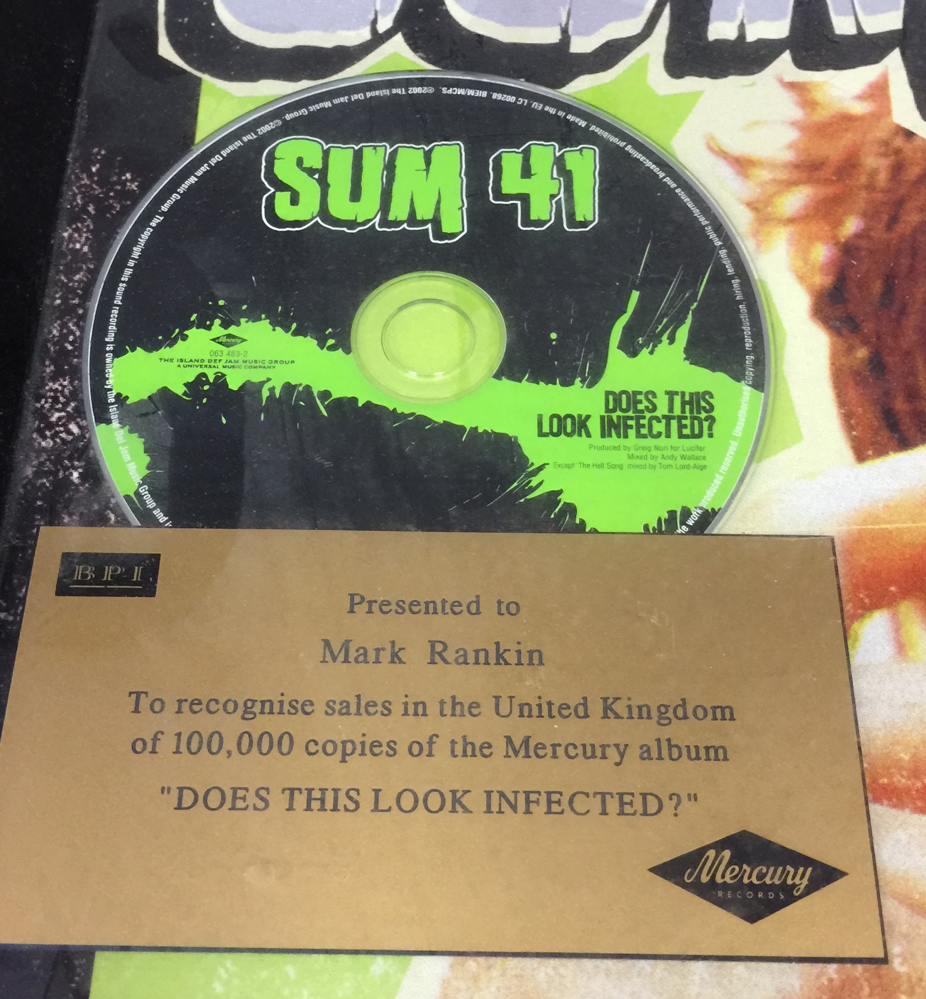 SUM 41 AWARD. - Image 2 of 3