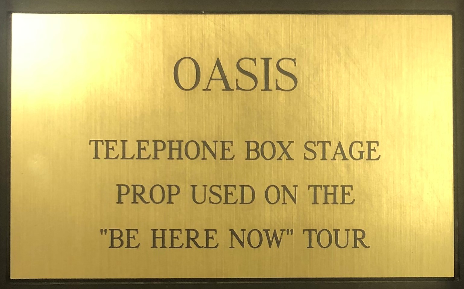 OASIS PHONE BOX DISPLAY USED ON STAGE DURING THE BE HERE NOW TOUR. - Image 11 of 13