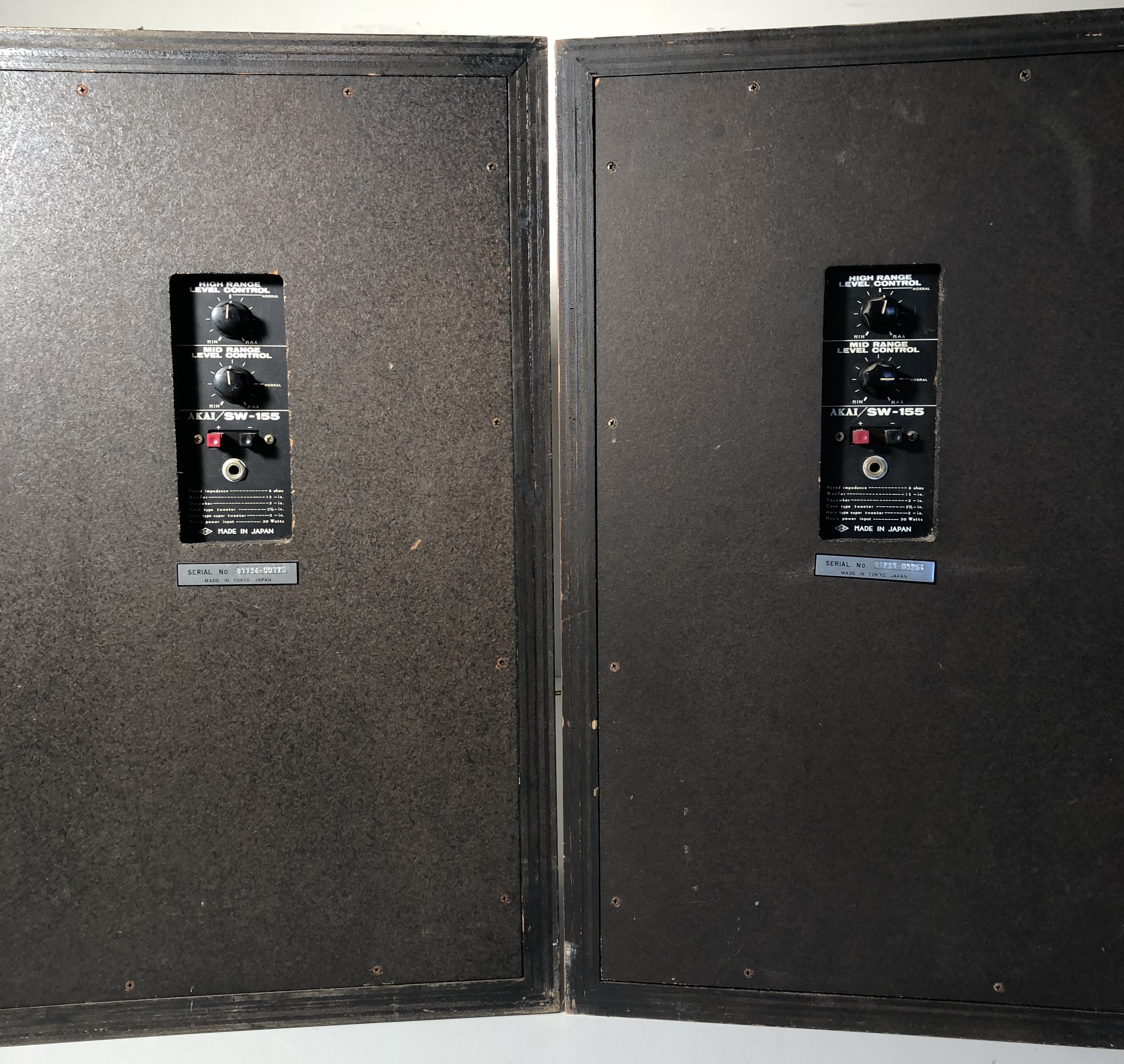 SANSUI SP-35 SPEAKERS & AKAI SW-155 SPEAKERS. - Image 10 of 12