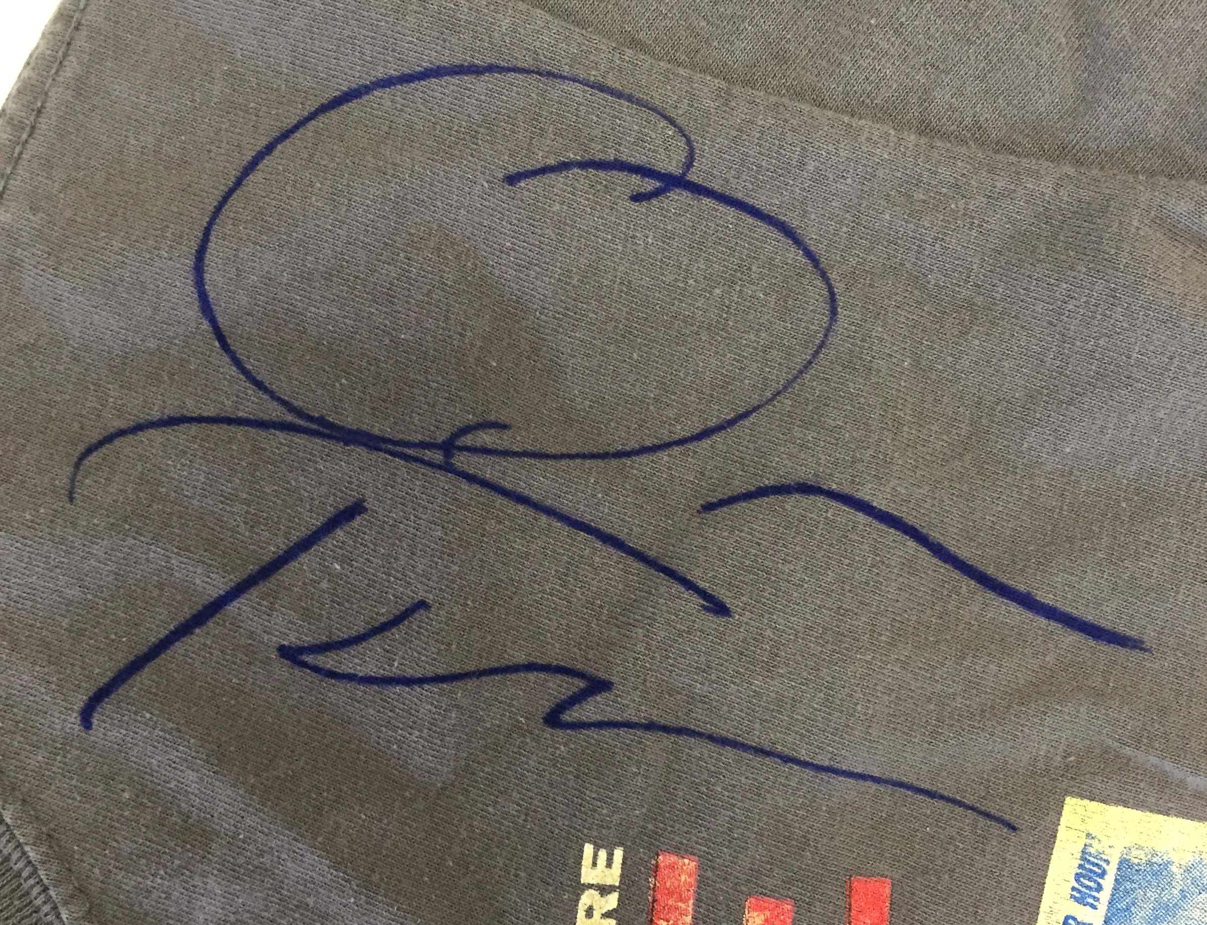 QUENTIN TARANTINO SIGNED T-SHIRT. - Image 2 of 4