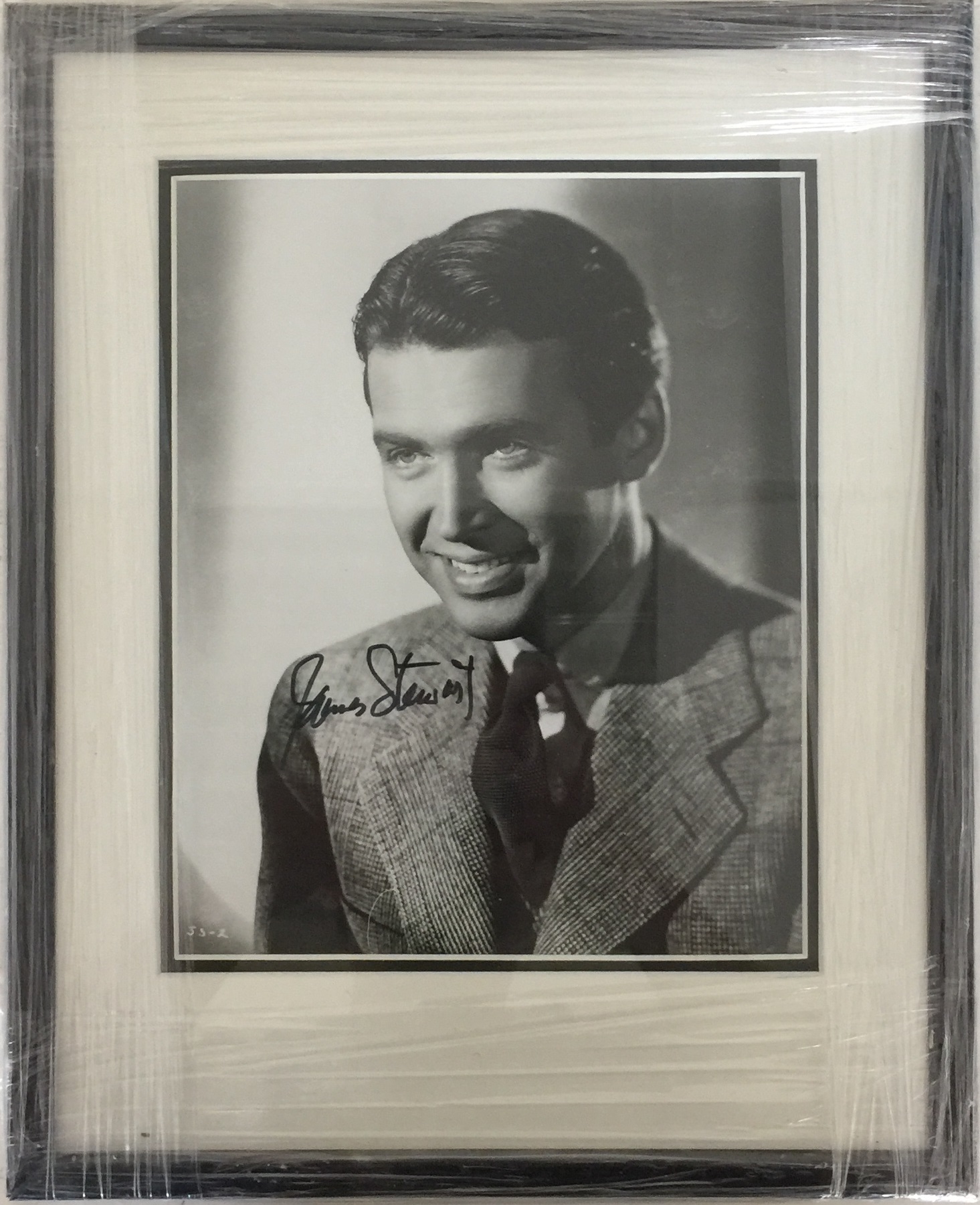 JAMES STEWART SIGNED PHOTO.